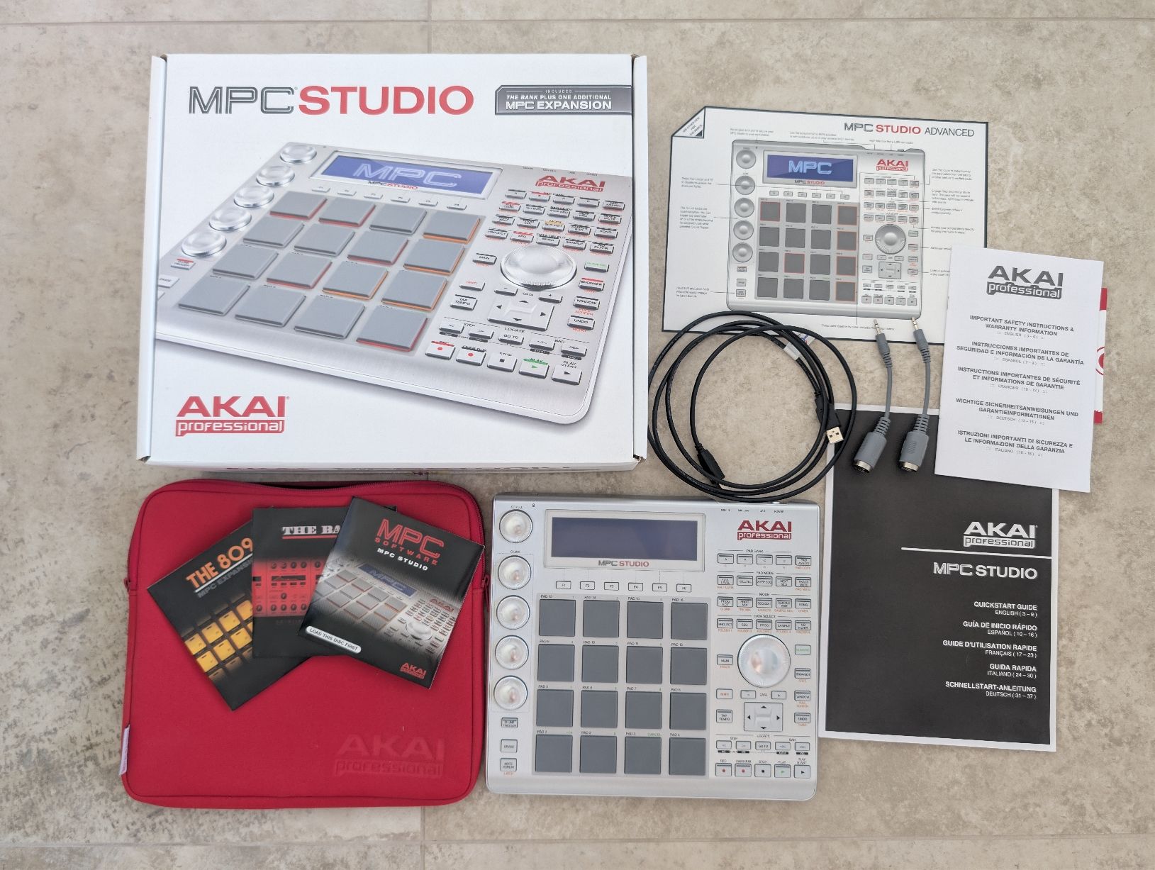 Akai Strumenti musicali: Akai MPC Studio Music Production Controller wie neu – Usato da Rupperswil venduto da funkygianchi 1