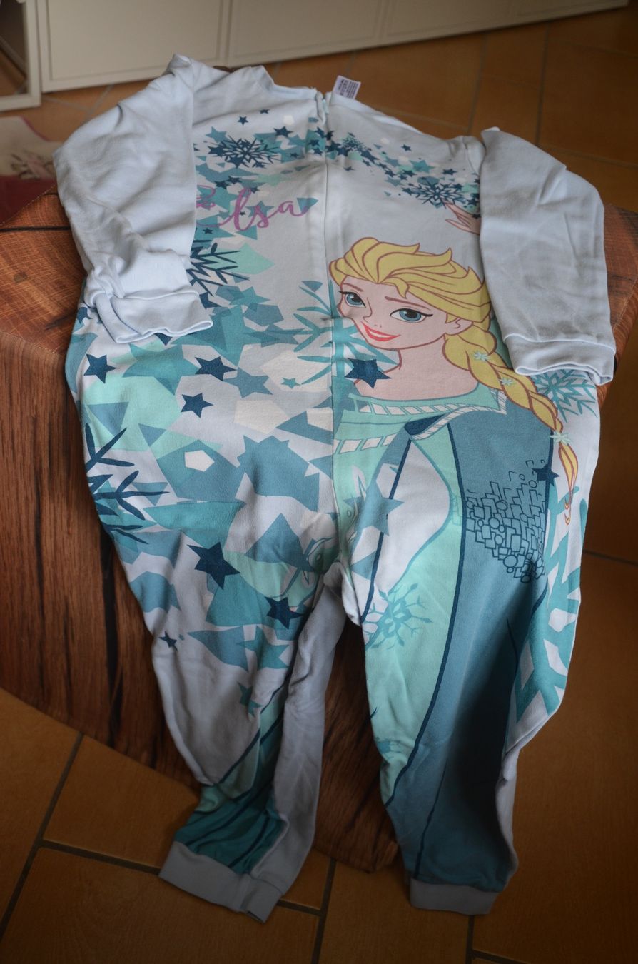 Pigiama & Simili: TAILLE 104 - PIJAMA – Usato da Chiasso venduto da Dolly015