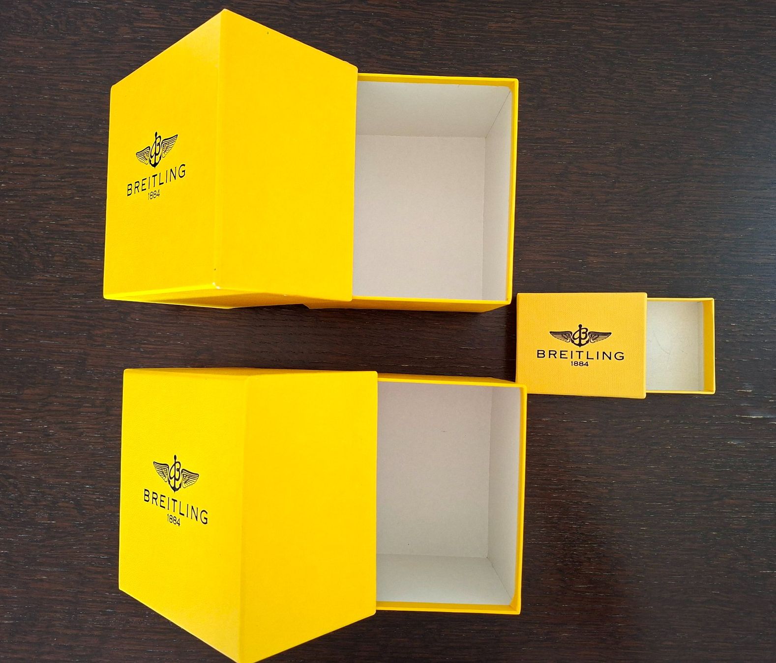 Scatole porta orologi: Original Breitling Schachteln / Case Box/Servicebox – Usato da Luzern venduto da Absinth 1
