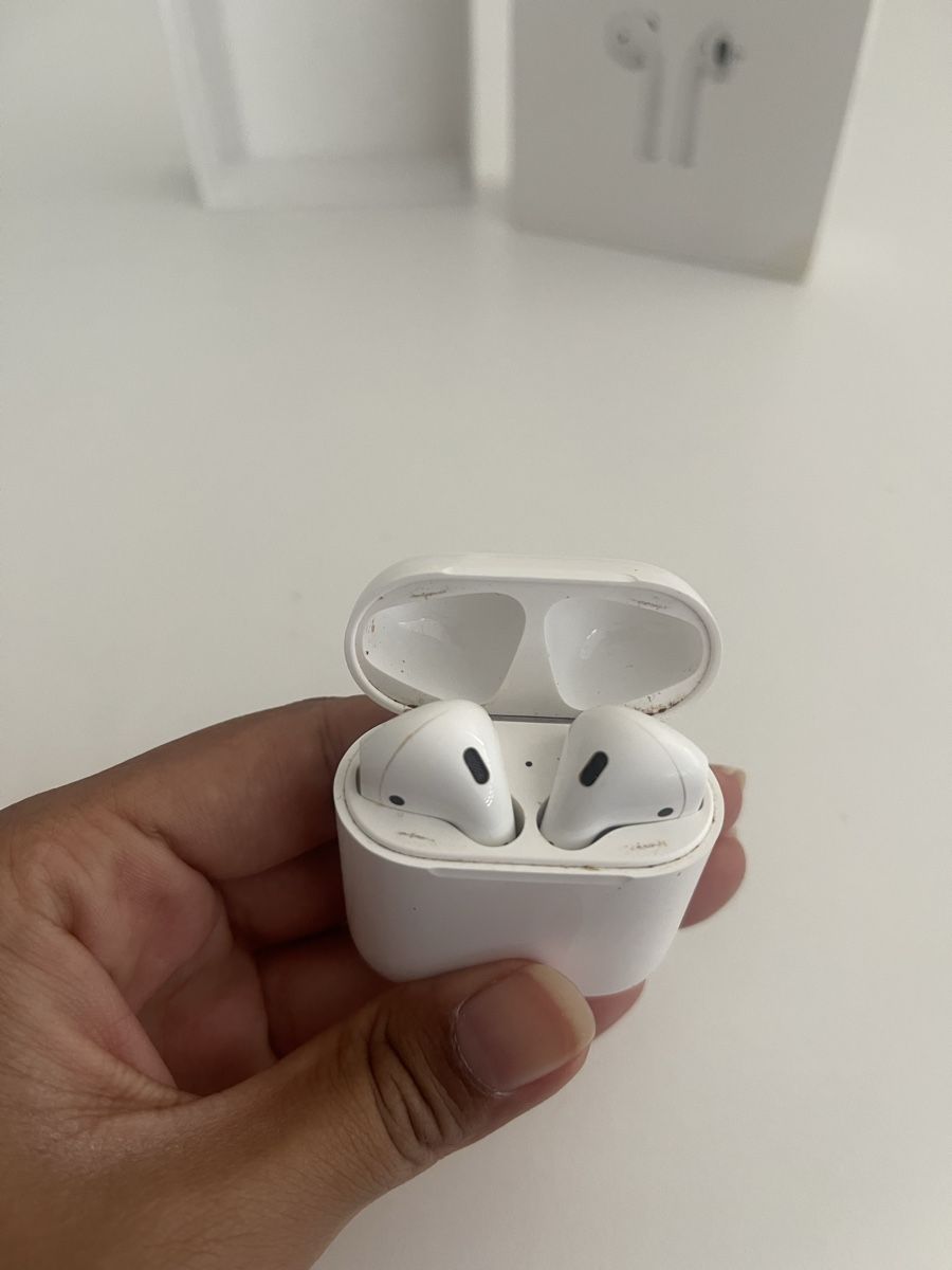 Apple Casques audio: Airpods – Défectueux à Neuenegg par aba_g85b 1