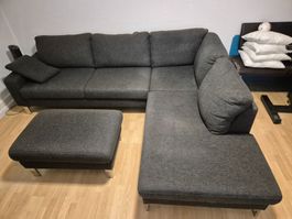 Sofa anthrazit aus sehr robustem Polsterstoff