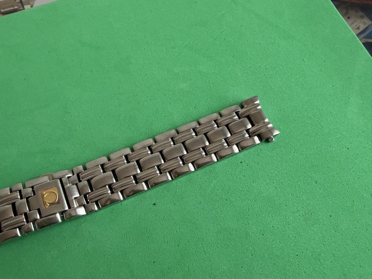 Bracciali & Braccialetti: OMEGA Bracelet 1501/823 – Usato da Bassecourt venduto da 59.00chf 1