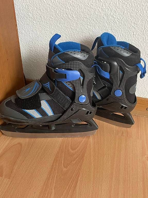 Pattini da ghiaccio: Bequeme Einsteiger-Schlittschuhe G.35 – Usato da Ipsach venduto da tako05 1