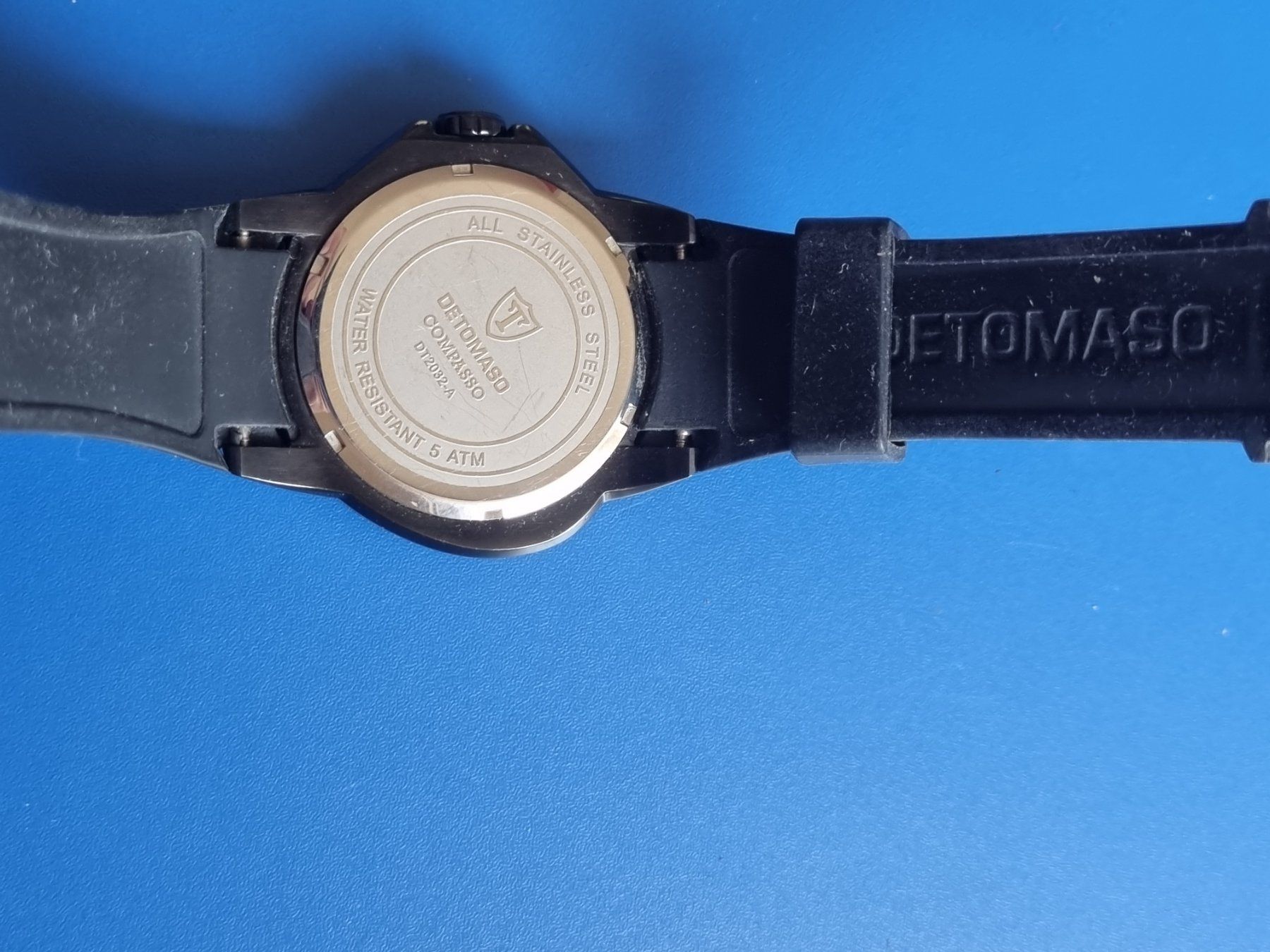 De Tomaso Uhren: DE TOMASO DT2032-A – Gebraucht aus Schaffhausen von Leveron13 2