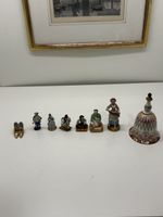 Porzellanglocke mit Figuren und Paese-Schuhe Vintage
