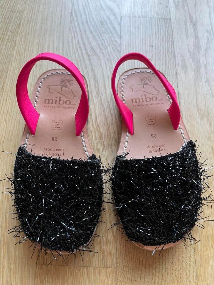 Scarpe per ragazze: MIBO Sandalen Gr. 28 – Usato da Basel venduto da PinkPong