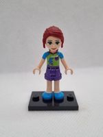 LEGO Friends frnd0255 Friends Mia - Dark Purple Shorts, Lime