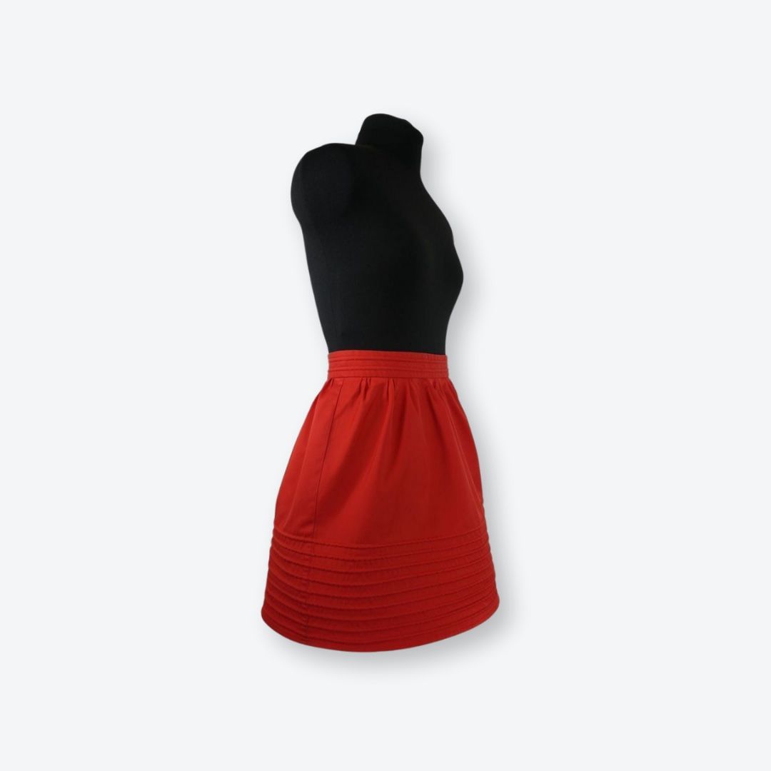 Gonne: Roter Rock in Gr. 34 – Usato da Oberkirch LU venduto da petitefashion 2