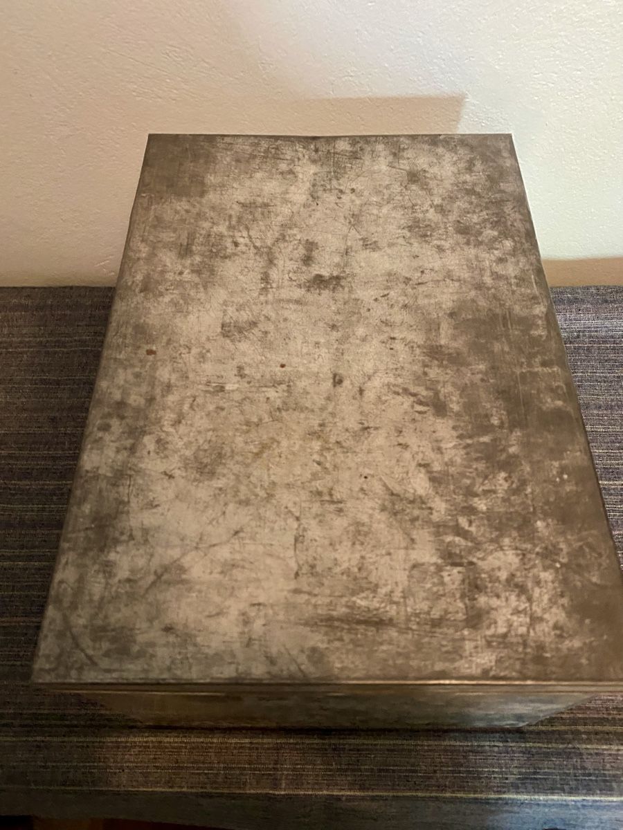 Dosen: Antike Blechdose - Vintage Aufbewahrungsbox – Gebraucht aus La Cibourg von pantokrator 2