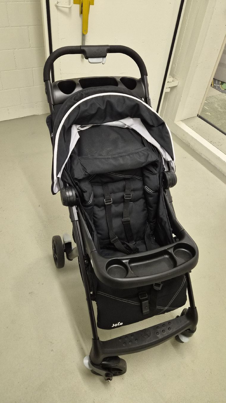 Joie Carrozzine: Kinderwagen – Usato da Hüntwangen venduto da piggy13 1