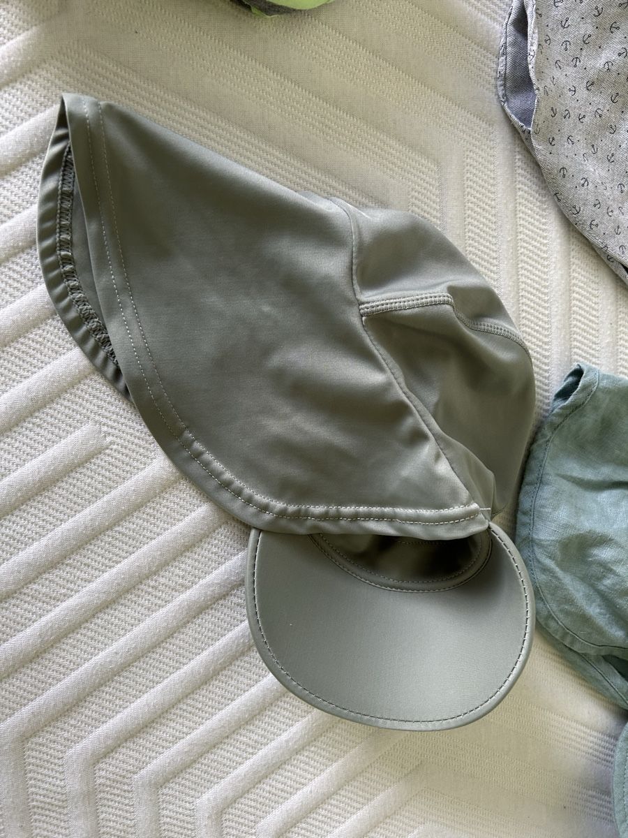 Lotti & Set di vestiti: 5 Mützen 2-4 Jahre – Usato da Wetzikon ZH venduto da eva_5kj6 6