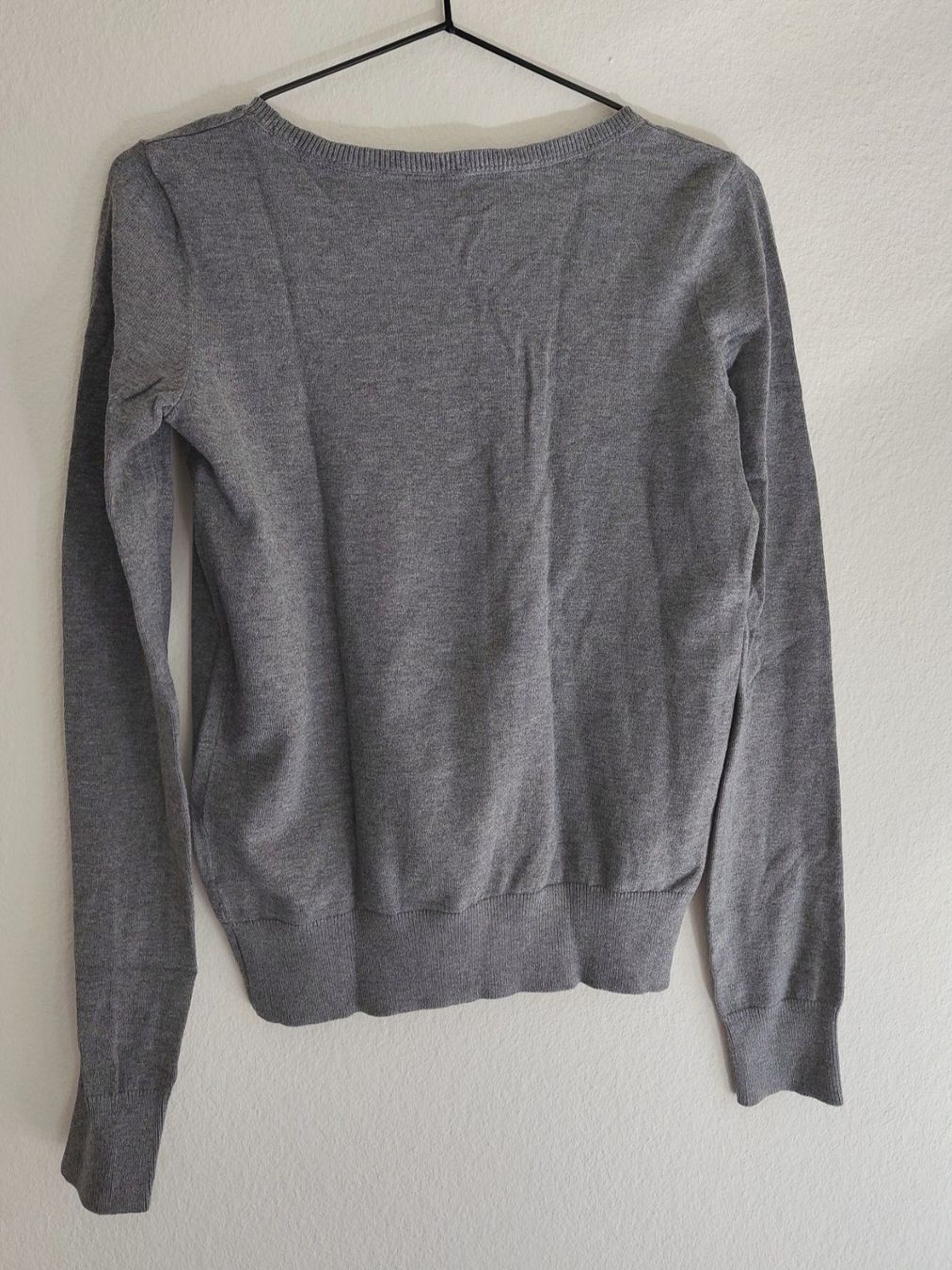 Esprit Maglioni & Felpe: Grauer Strickpullover EDC Esprit  * Grösse XS – Usato da Basel venduto da AufeinenBlick 1