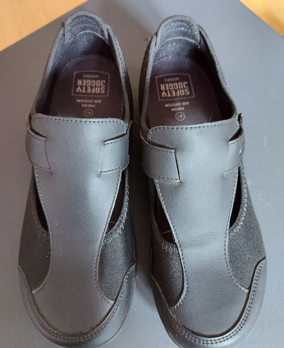 Scarpe da donna: Halbschuh Damen schwarz mit Klett – Usato da Au/ZH venduto da Avivan