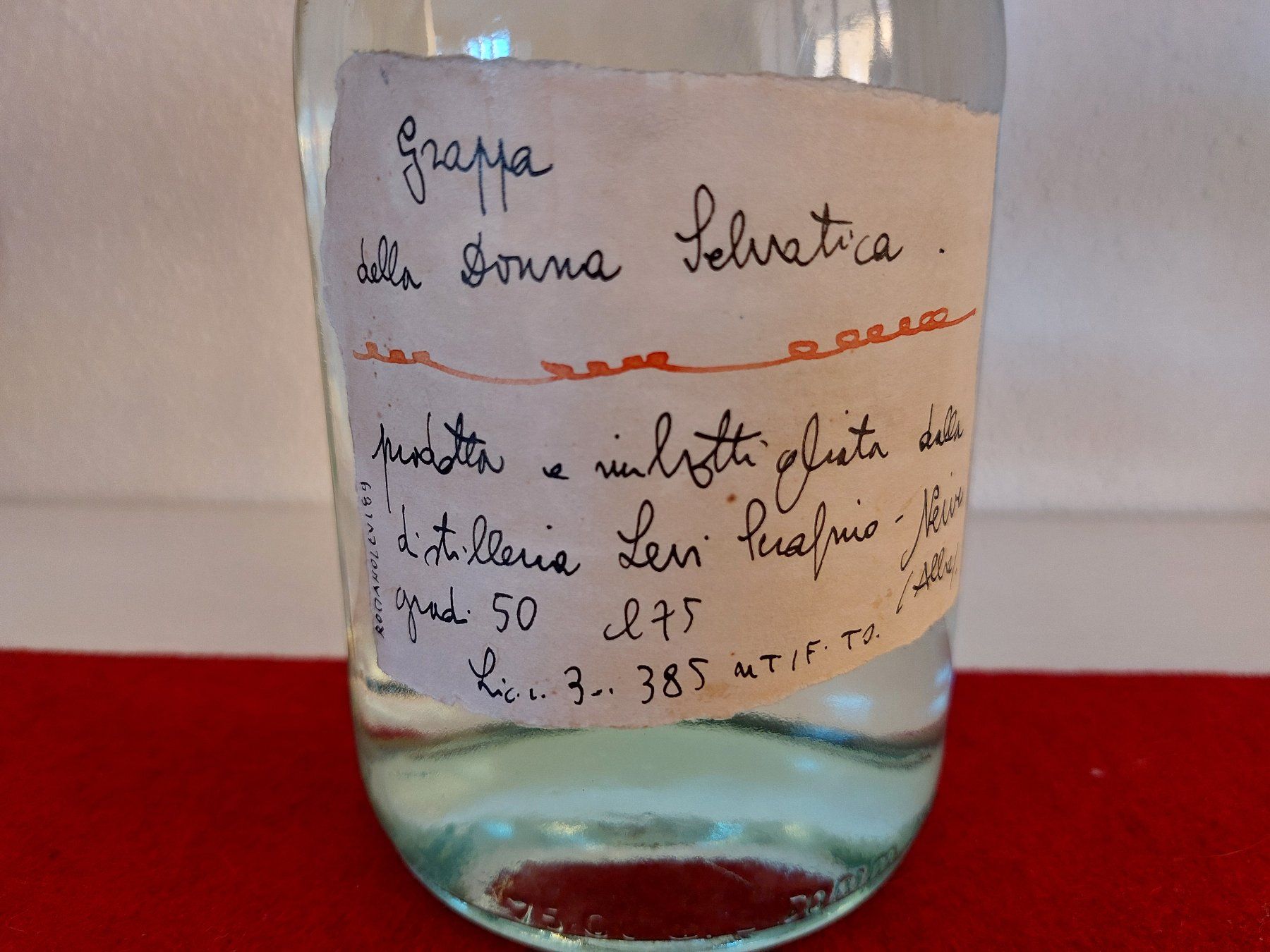 Romano Levi Bevande alcoliche: Grappa von Romano Levi -1989 – Nuovo (secondo la descrizione) da Rapperswil SG venduto da sum_y5g5 2