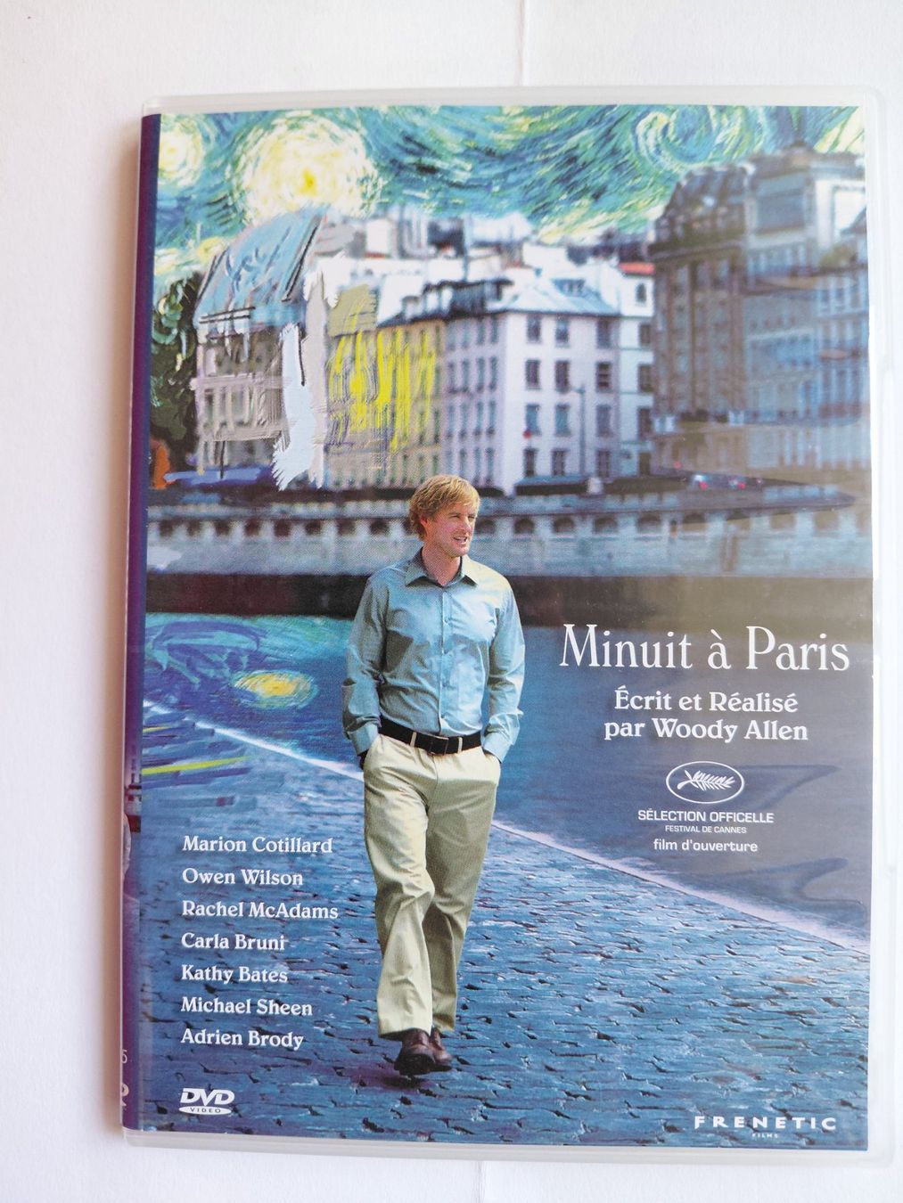 Tous les DVDs: Minuit à Paris – D'occasion à Denges par Hellboy10