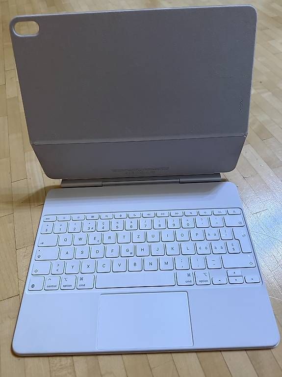 Tastiere: original Apple iPad Magic Keyboard 13" Model A3340 – Usato da Scherzingen venduto da polini42 1