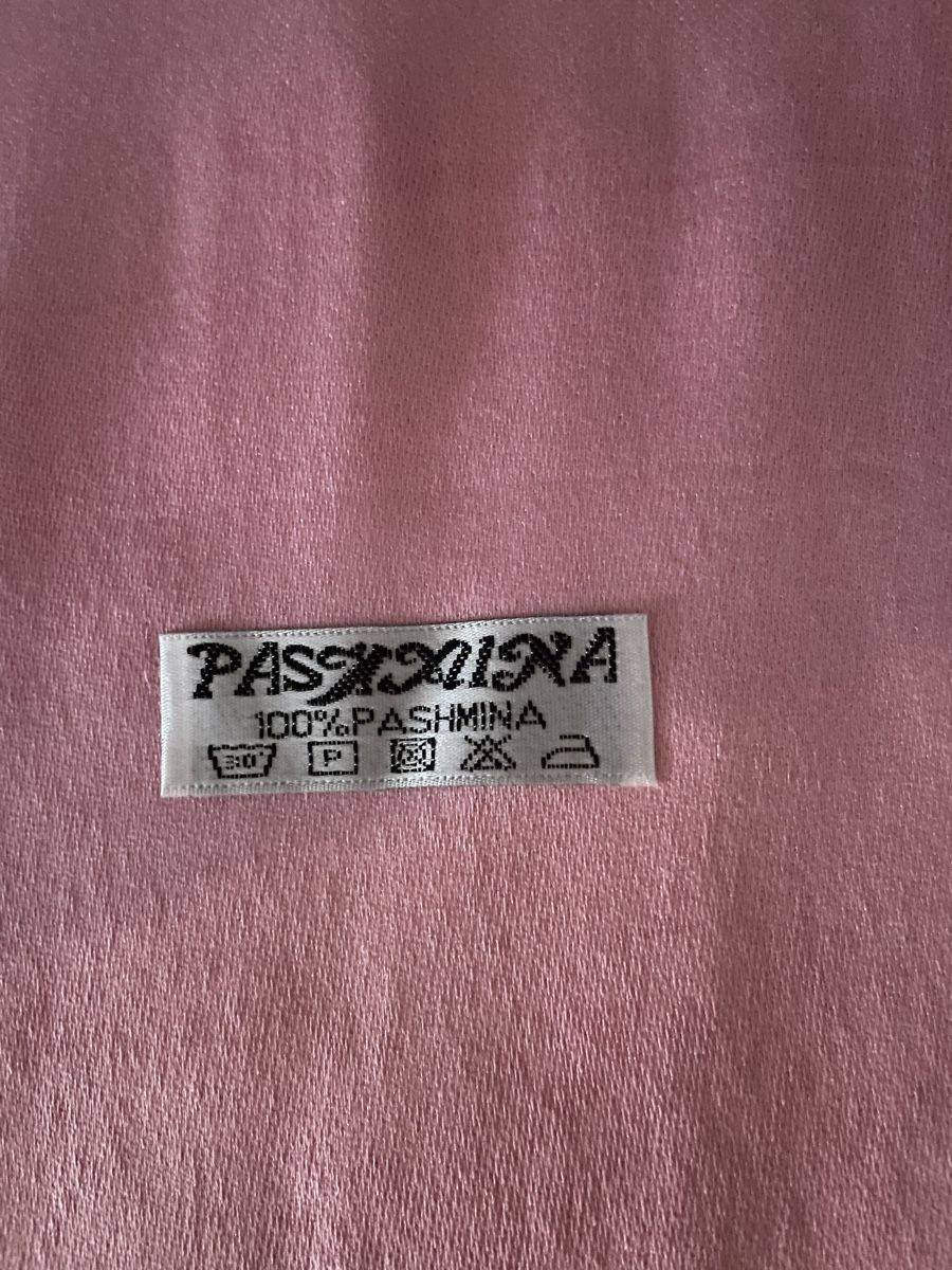 Foulards, Tücher & Schals: Pink Pashmina Scarf, 100% Pashmina, NEW – Neu und originalverpackt aus Buttikon SZ von trzurigo 1