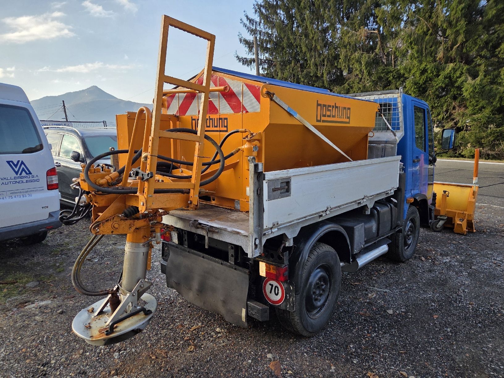 Mercedes-Benz Veicoli commerciali: Mercedes Benz Unimog UX100 multicar – Usato da Arogno venduto da Vallembro 3