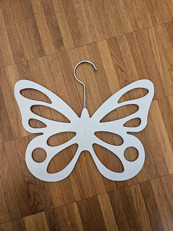 Appendiabiti: Kleiderbügel Schmetterling – Usato da Kilchberg ZH venduto da tan_g9ny 1