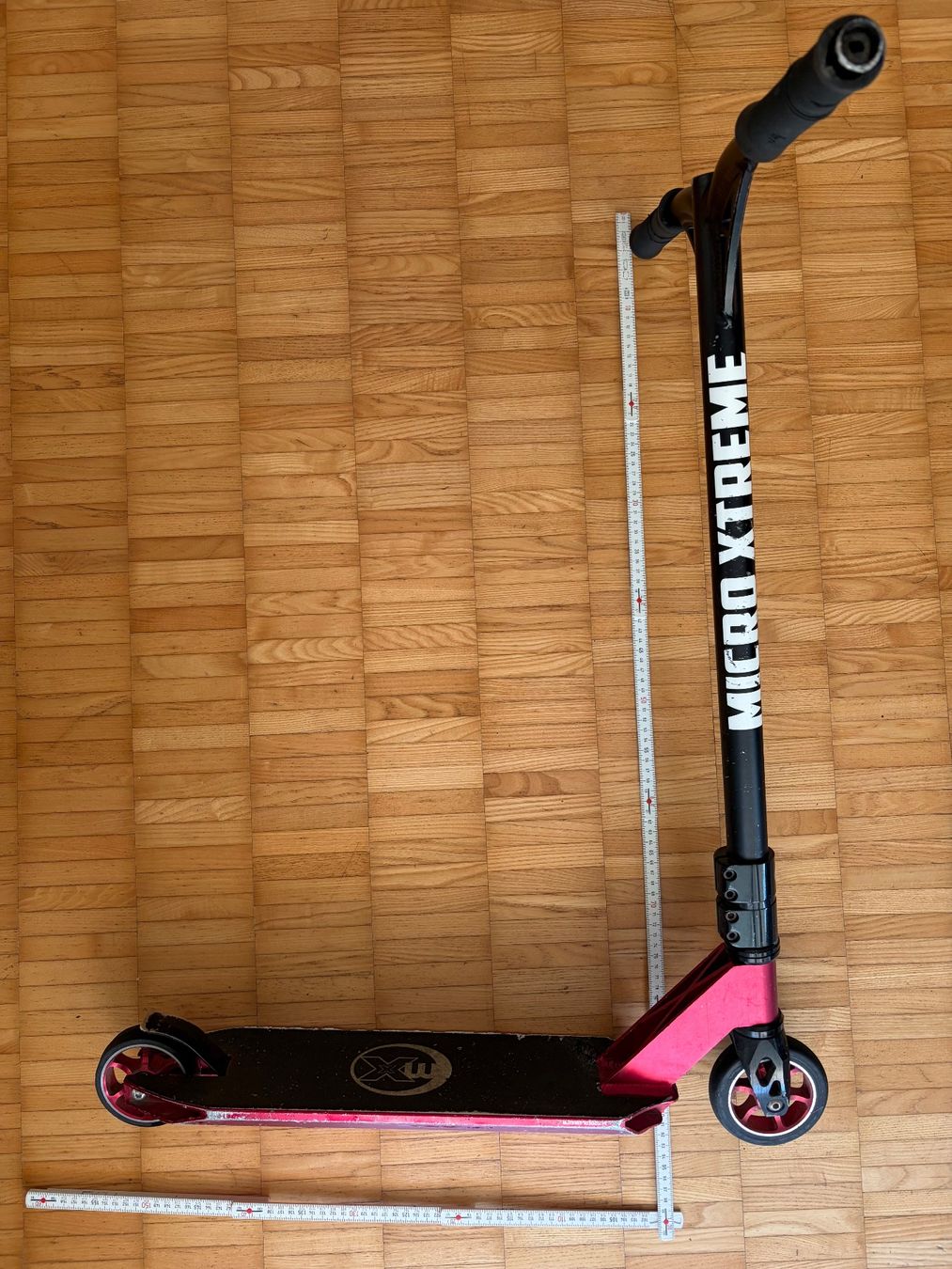 Kickboard: Micro Scooter – D'occasion à Effretikon par 10finger 1