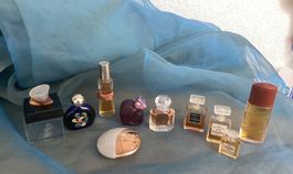 10 ältere Parfum Miniaturen / Chanel / YSL / Montana