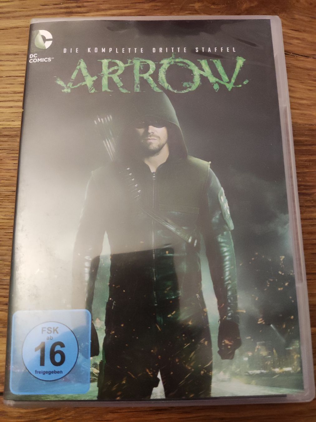 Tutti i DVDs: Arrow - die komplette dritte Staffel - DVD – Usato da Oberembrach venduto da giu_7ksd