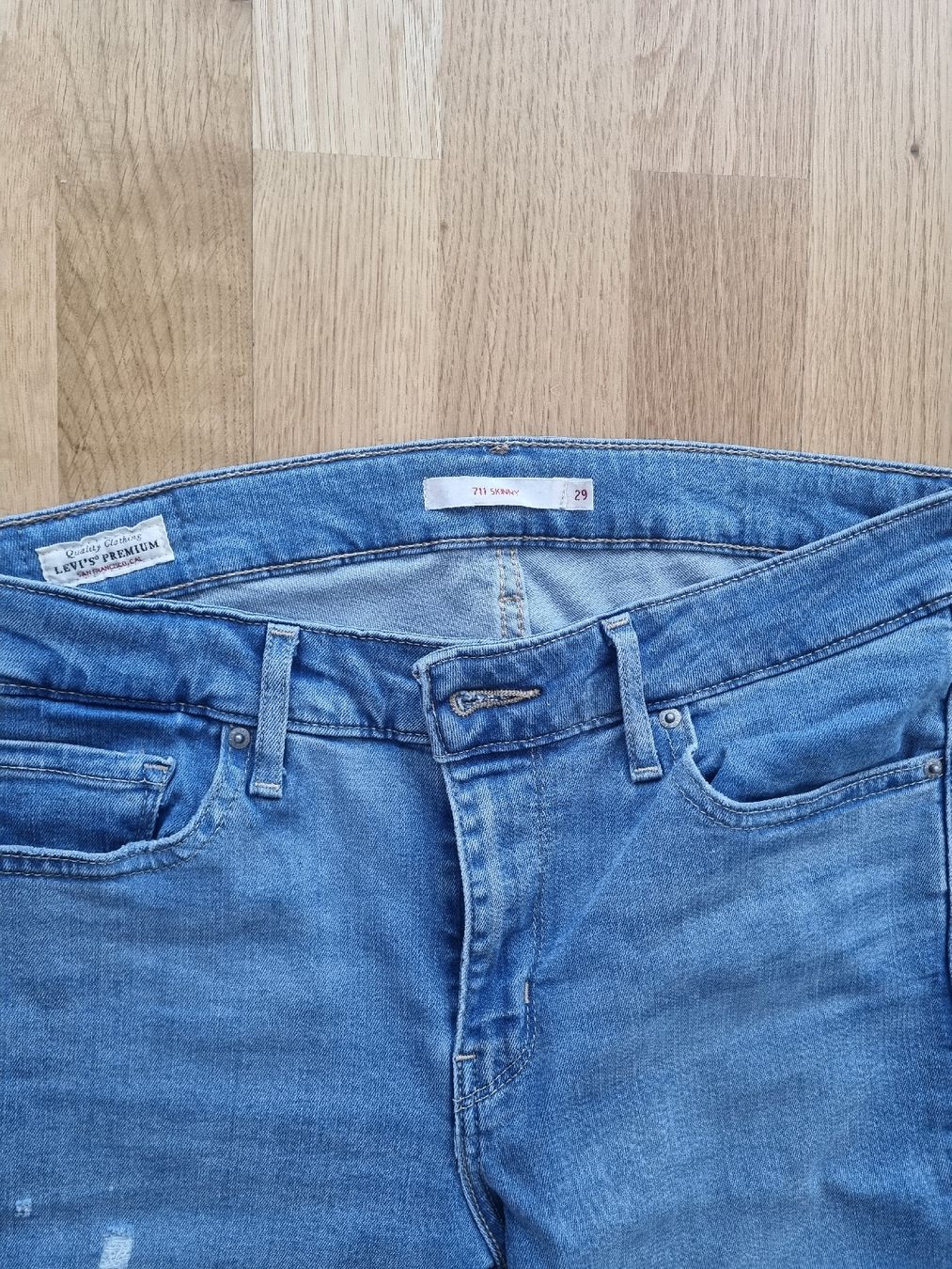 Levi's Jeans: Levis 29 – Neuf (Voir description) à Bern par Ana0144 2