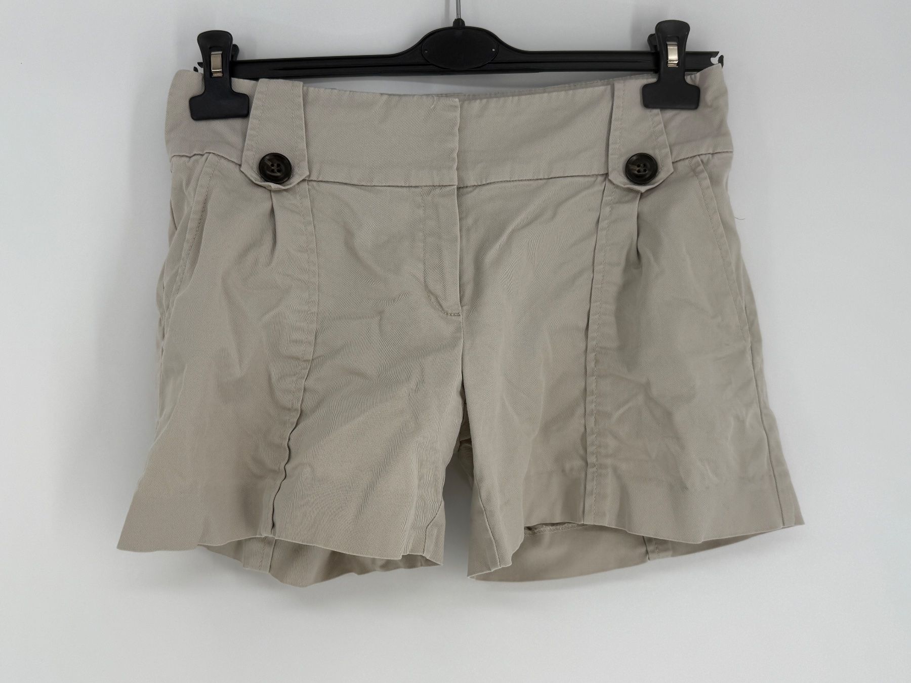 Mango Pantaloni: Mango Suit Shorts Gr. 38 – Usato da Auenstein venduto da moin.