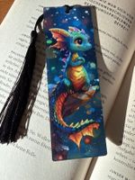 1x Lesezeichen-Buchzeichen-kleiner Bücherdrache-Fabelwesen