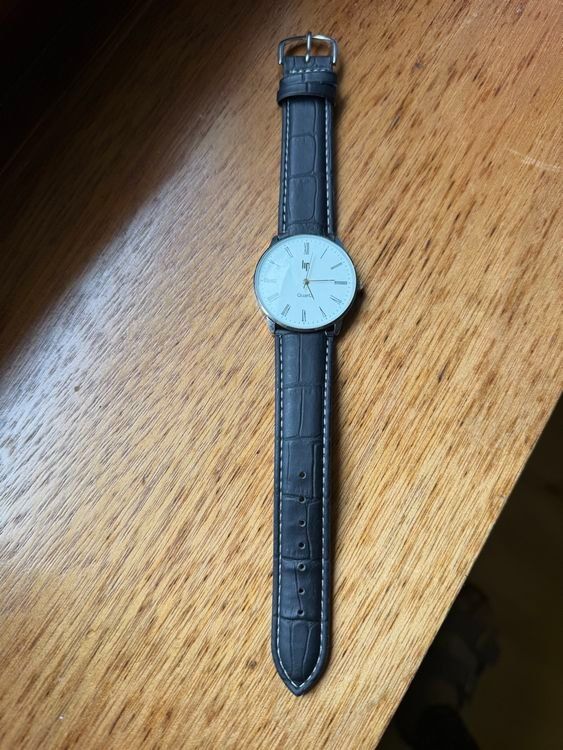 Lip Orologi: Montre Lip Classics Quartz avec bracelet noir – Nuovo (secondo la descrizione) da Bussigny venduto da youli85 1