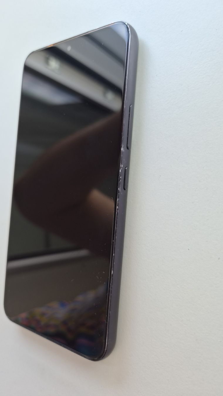 Samsung Telefoni cellulari / Smartphones: Samsung Galaxy S22 | 256 GB | Phantom Black – Usato da Zürich venduto da Gruezi_8046 2