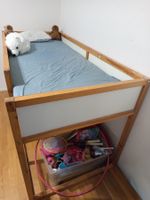 Kinderbett Kiefer Massiv, guter Zustand
