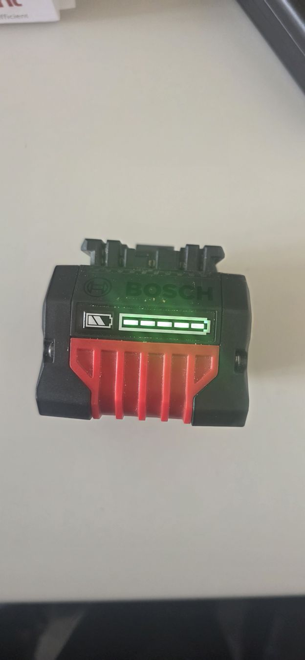 Bosch Akkus & Batterien: Bosch ProCore 18V Akku 8.0Ah – Gebraucht aus Uster von Duliooo 1