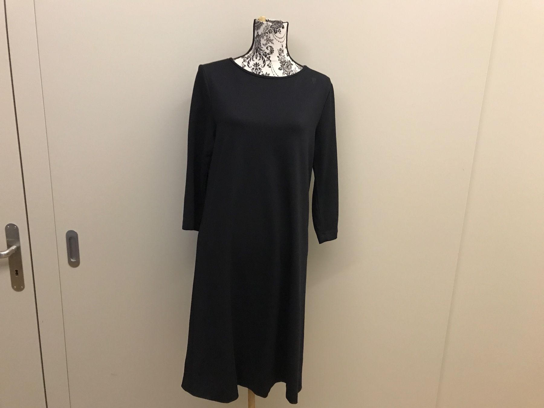Vestiti: Kleid Piu Piu – Usato da Marthalen venduto da Chuegi1