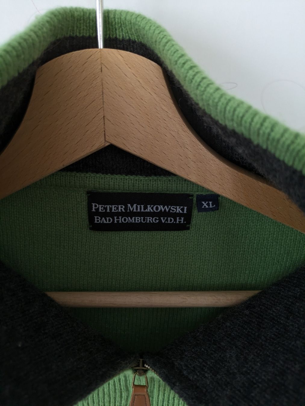 Pullover & Sweatshirts: Herren Pullover Peter Milkowski Grösse XL hellgrün, Wolle 70 – Gebraucht aus Rorschach von joh_v2y2 2