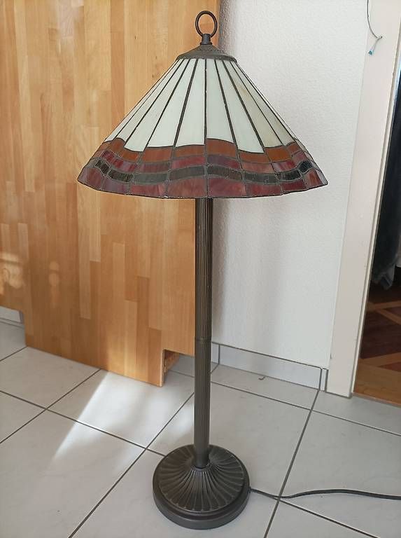 Lampes: Lampe de table Tiffany – D'occasion à Fribourg par tit_5dnr 1
