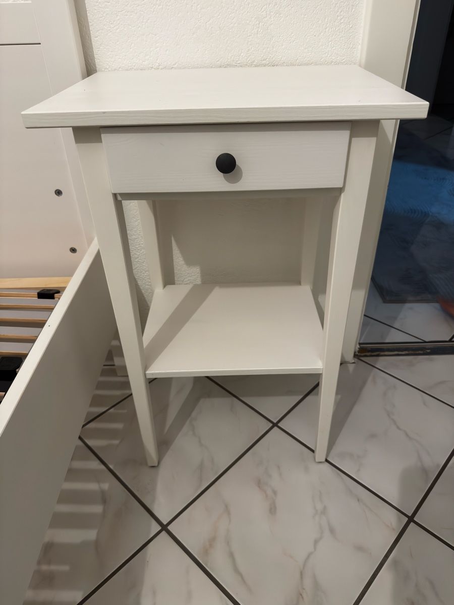 Ikea Nachttische: IKEA HEMNES Nachttisch – Gebraucht aus Oftringen von mur_x2sz 1
