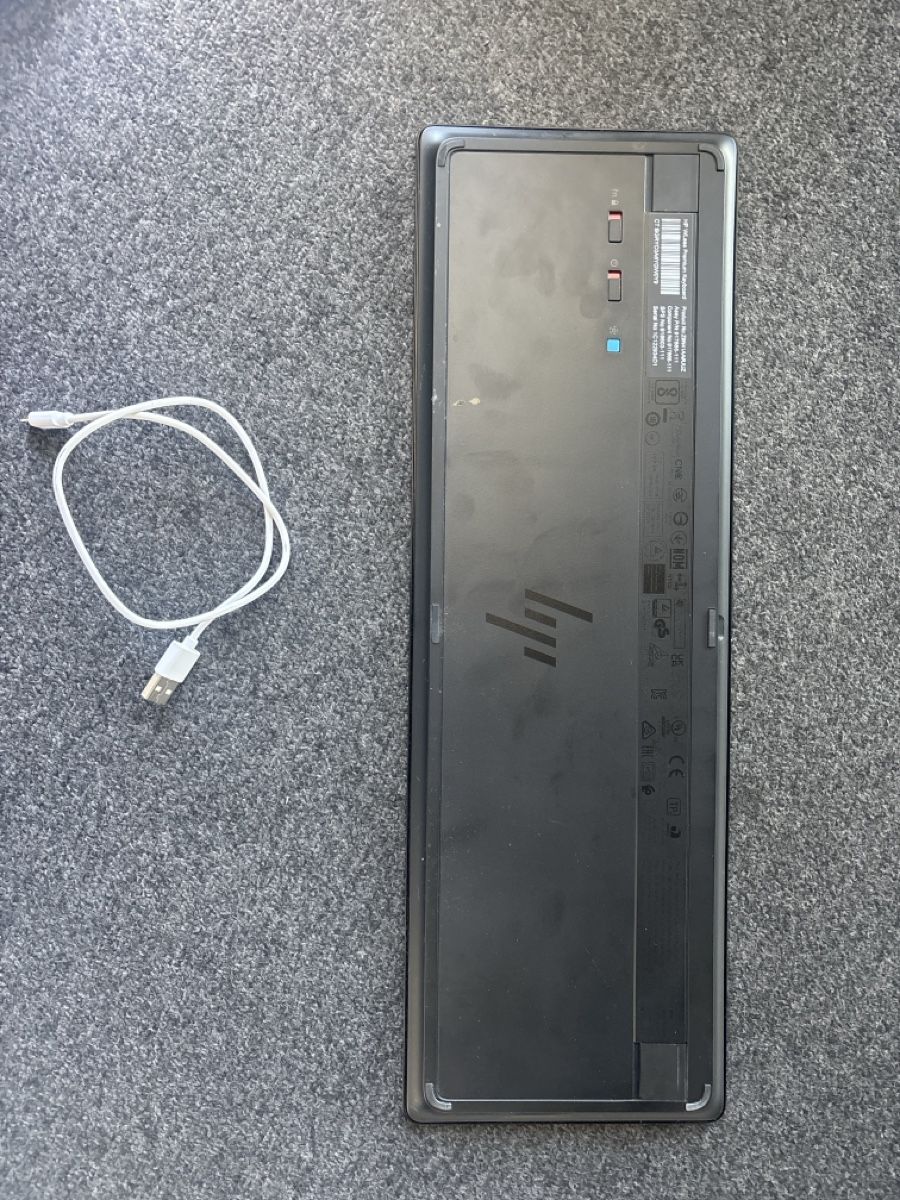 Tastiere: HP Keyboard Model 909 with USB cable good condition – Usato da Wil SG venduto da lian_bieri 1
