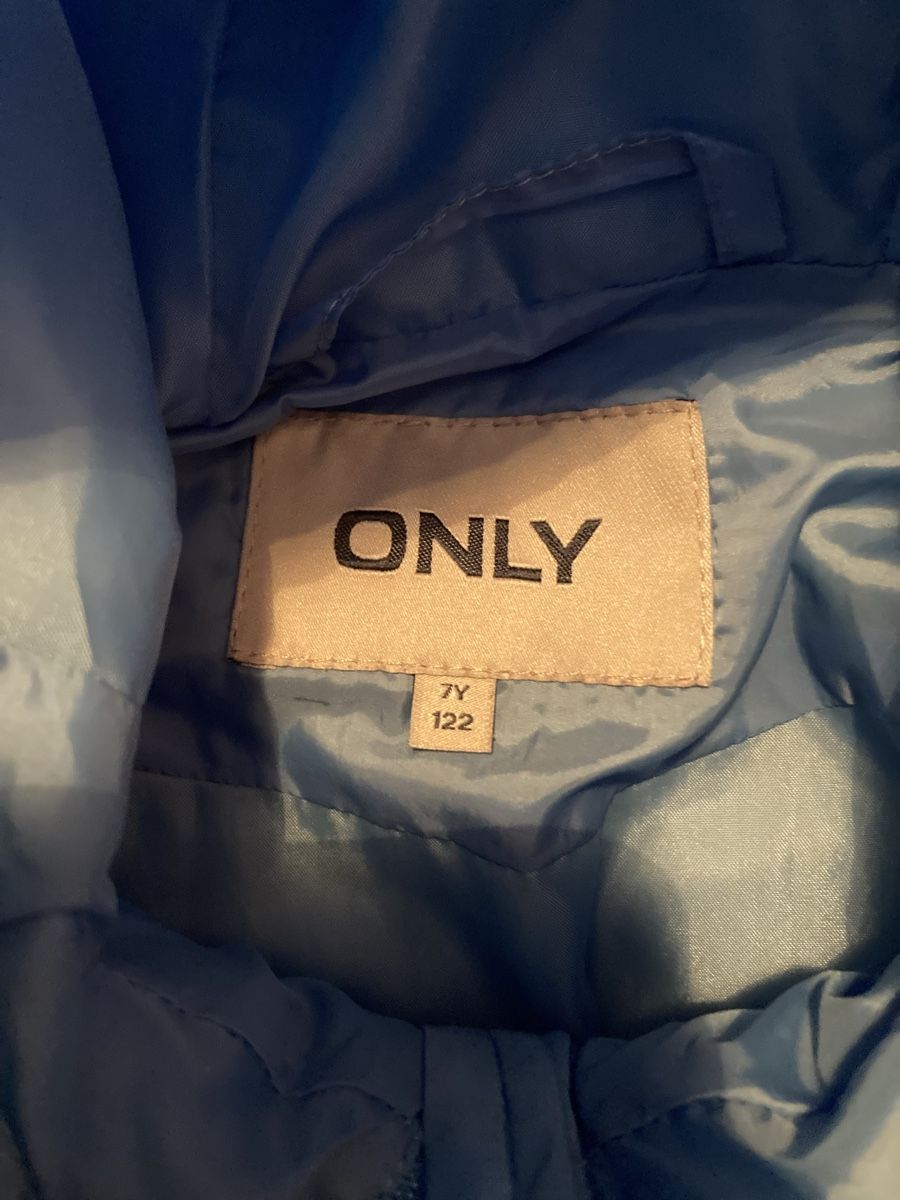 Giacche & Cappotti: Kinder Jacke Gr. 122 – Usato da Emmenbrücke venduto da JJ_89 2