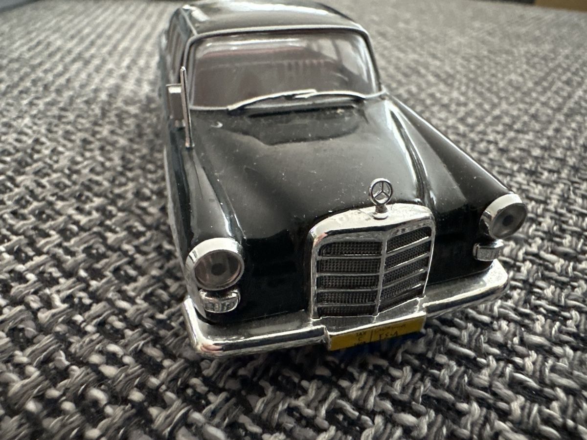 Mercedes-Benz Modellini d'auto: 1:43 Mercedes Benz ab 9.- – Usato da Sennwald venduto da HARO-Import 2