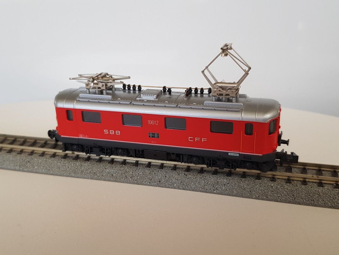Kato Modelleisenbahnen: KATO 11604 SBB Re 4/4 I #10012 Pendelzugversion – Neu (gemäss Beschreibung) aus Mittelhäusern von Sbe3147