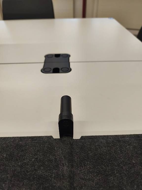 USM Pareti & Soffitti: USM Haller Privacy Panels Tischblende – Usato da Wittinsburg venduto da sabasim 1