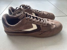 Paire de basket Bershka
