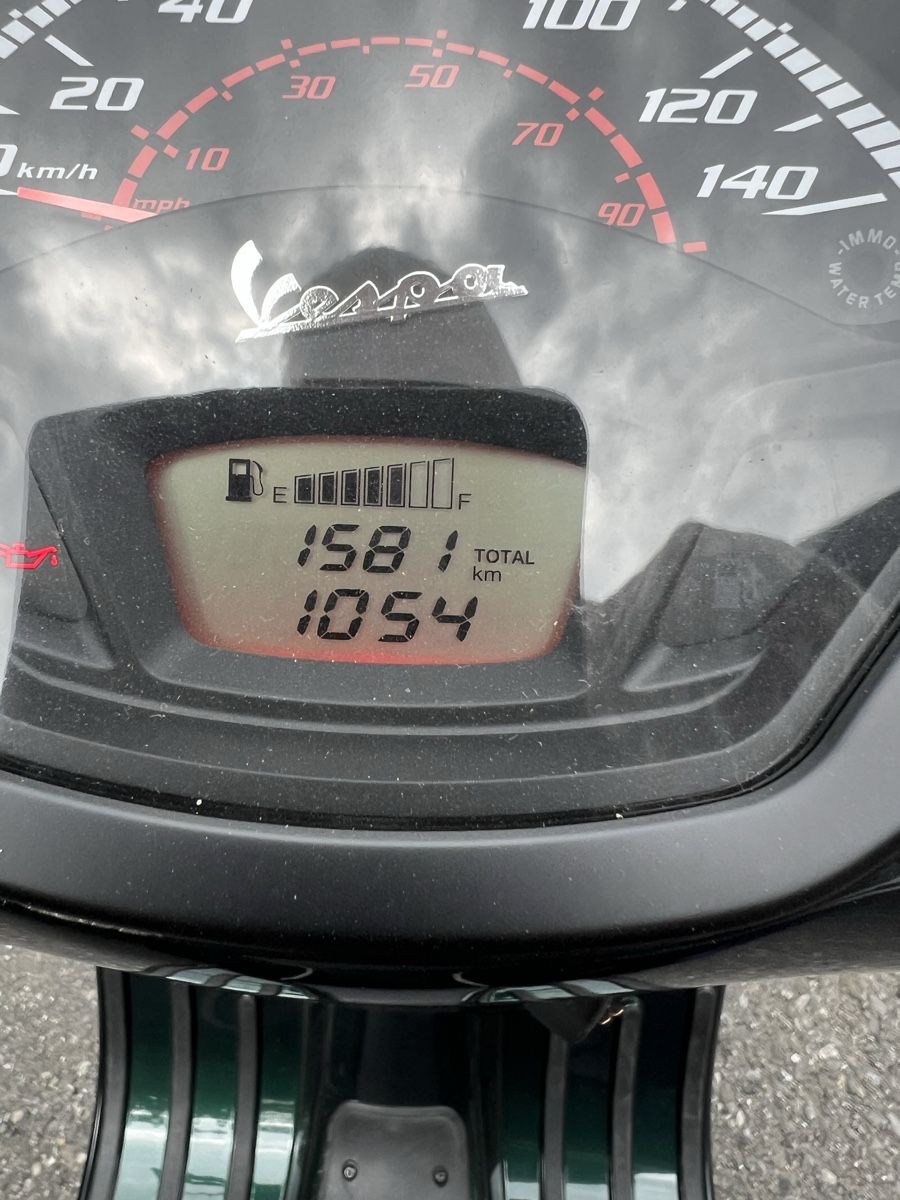 Vespa Scooter: Vespa GTS 300 HPE – Usato da Berneck venduto da Sepia63 4