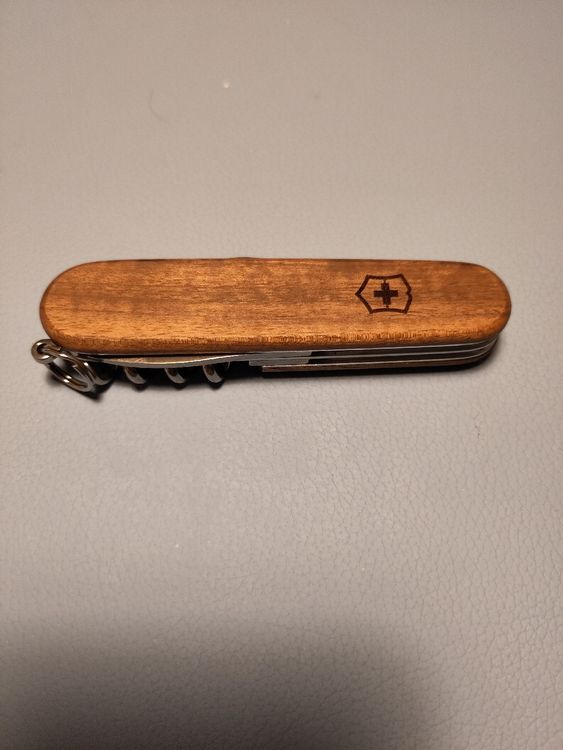 Victorinox Sackmesser aus Holz, nagelneu (Neu und originalverpackt) in ...