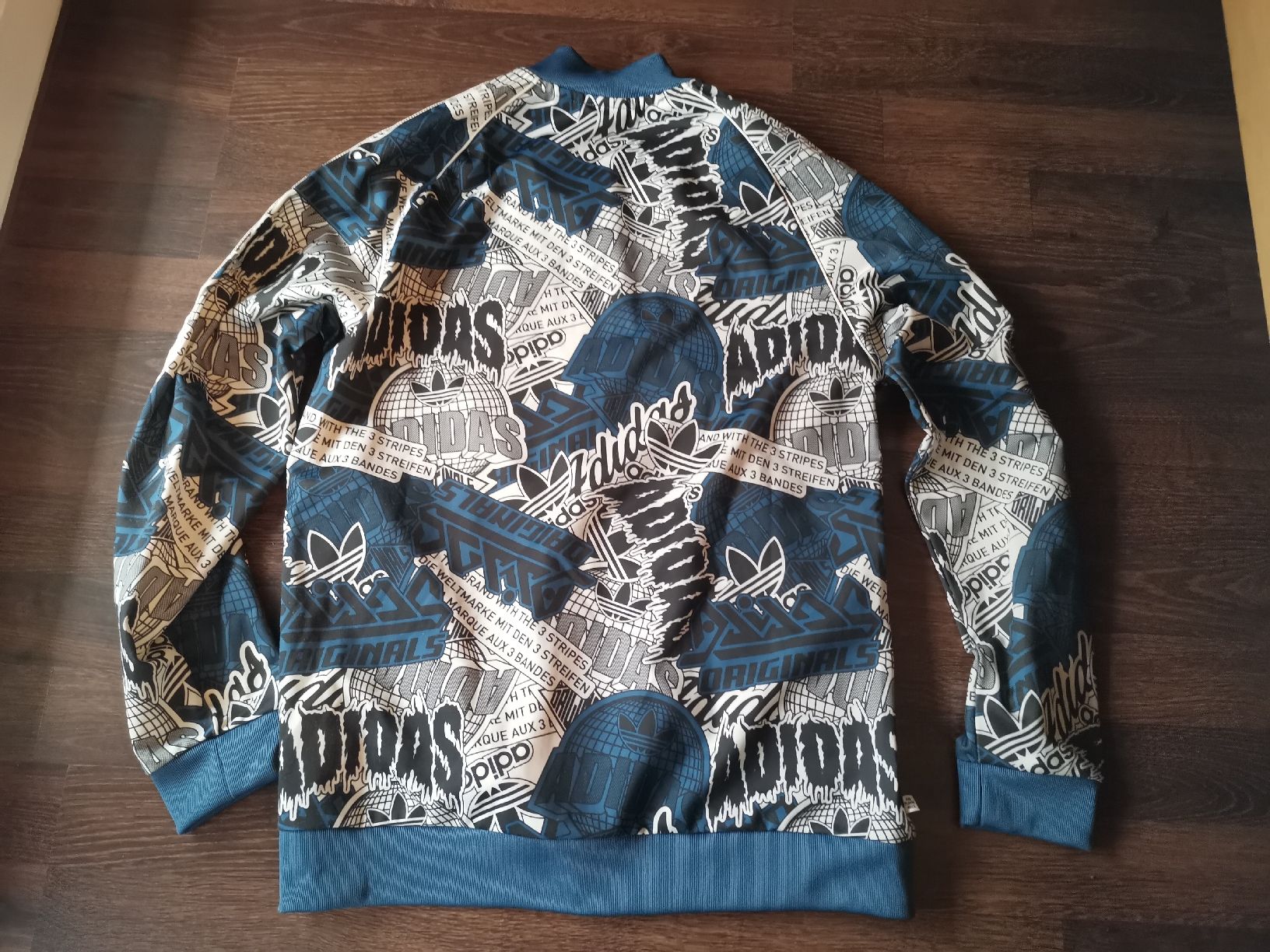Adidas Giacche: Adidas Trainingsjacke Gr. 164, Jacke – Nuovo (secondo la descrizione) da Oftringen venduto da januarloch 5
