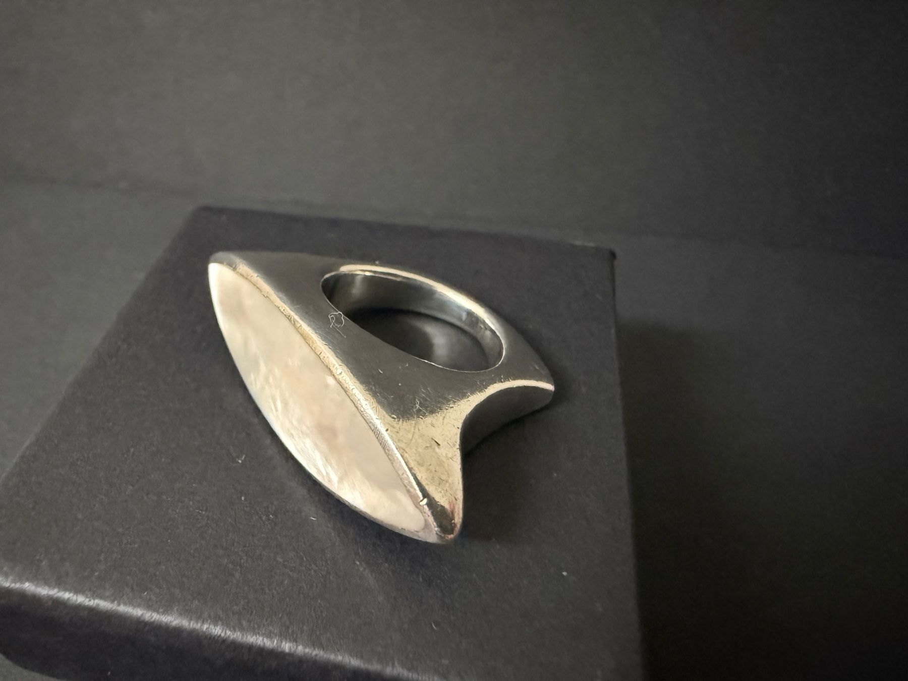 Ringe: Silber Ring mit Perlmutt 925 – Gebraucht aus Spiegel b. Bern von Rogger72