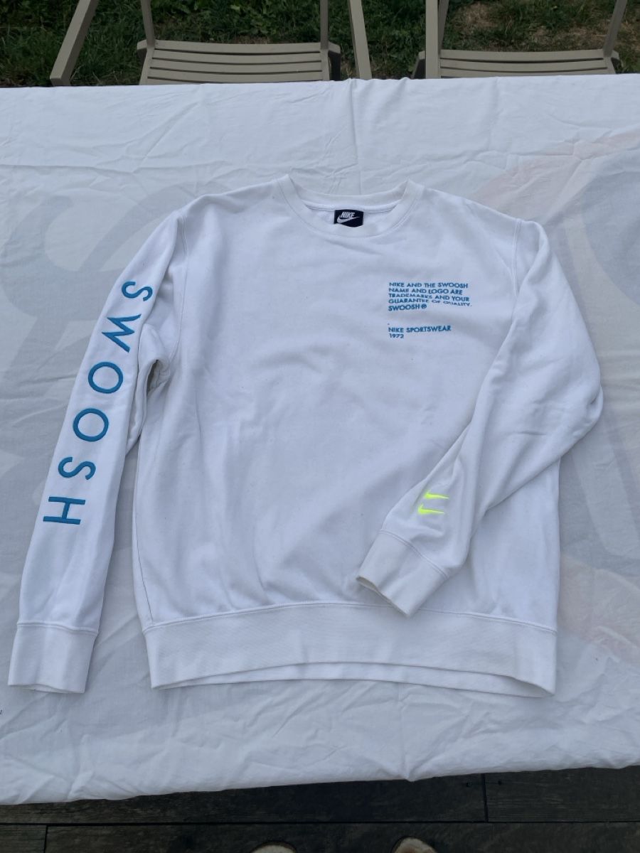 Nike Maglioni & Felpe: Sweat Nike t. M – Usato da Lonay venduto da Ikoko