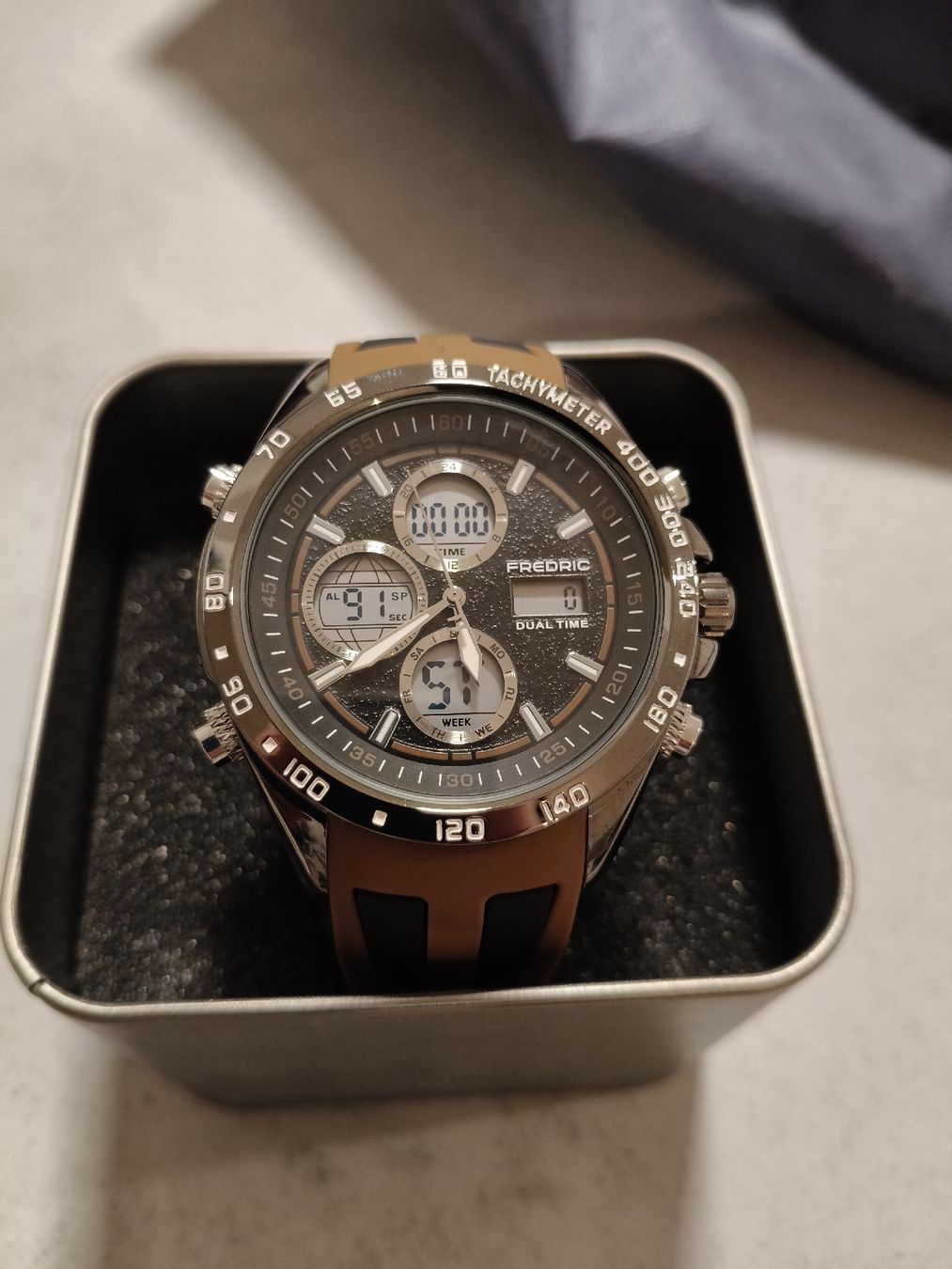 Orologi: Montre Fredric Chrono Quartz  – Nuovo e nell'imballaggio originale da Fétigny venduto da ott_bq96 1