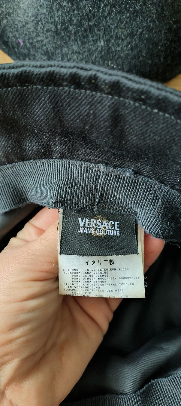 Copricapi, berretti & cappellini: Versace Hut – Usato da Beringen venduto da Holly.80 1